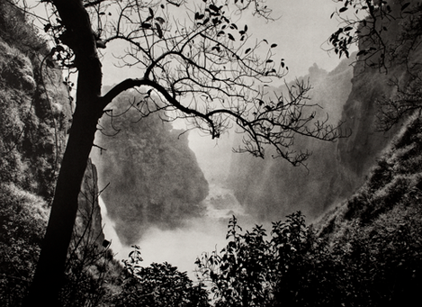 Sebastiao Salgado Victoria Falls_31