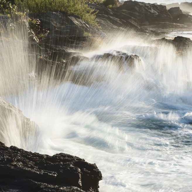 Waves Part 3 Crashing The Rocks 3