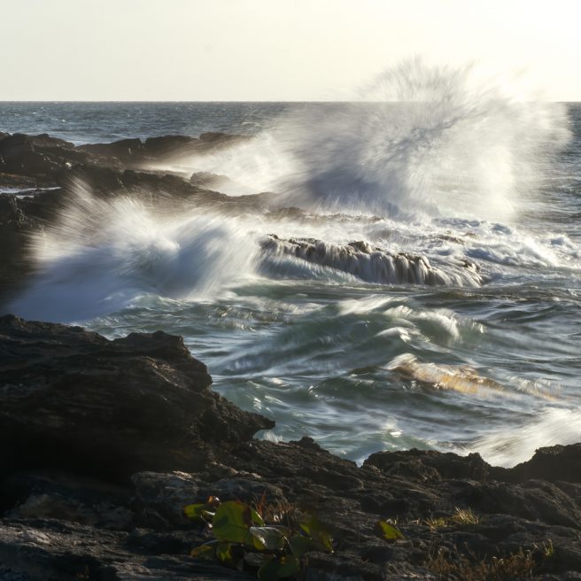 Waves Part 3 Crashing The Rocks 4